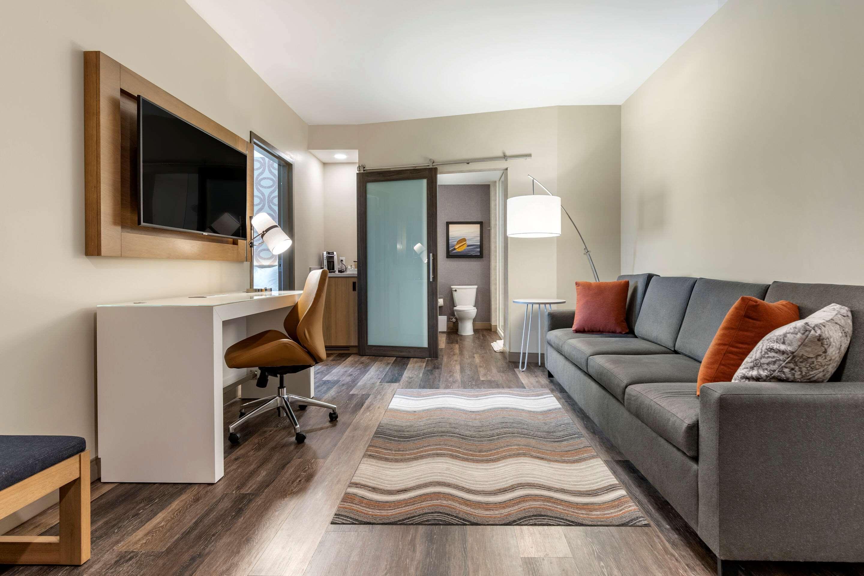 Cambria Hotel Greenville Kültér fotó