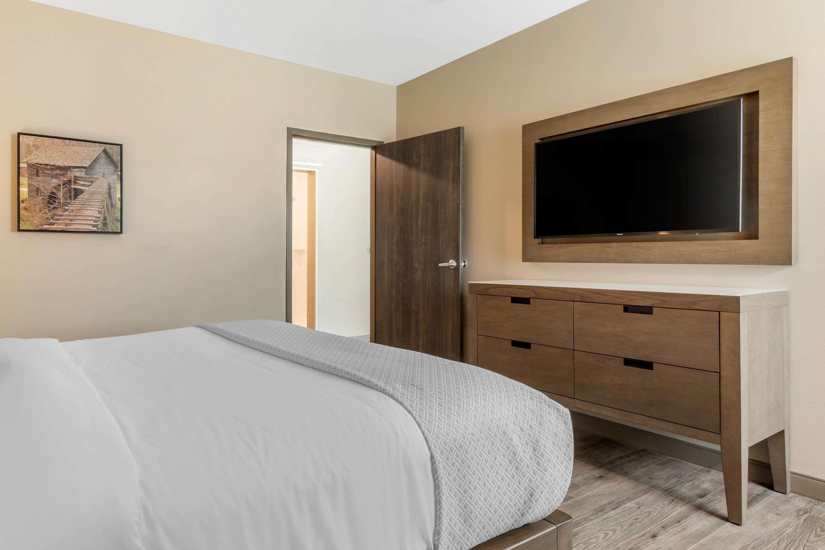 Cambria Hotel Greenville Kültér fotó