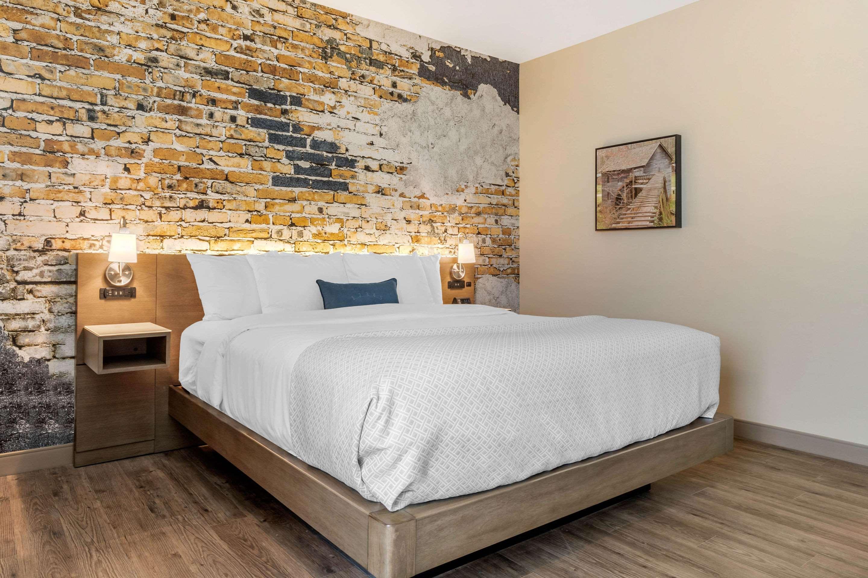 Cambria Hotel Greenville Kültér fotó